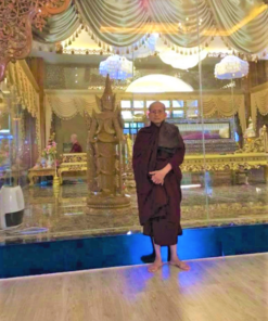 Nhặt Lá Trần Gian